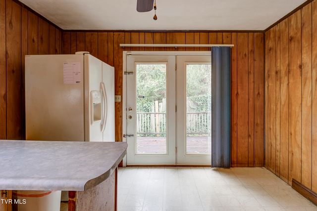 135 Walnut Drive, Rogersville, TN 37857