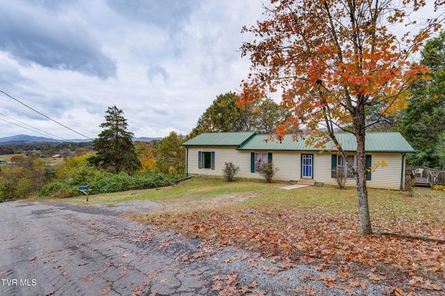 135 Walnut Drive, Rogersville, TN 37857