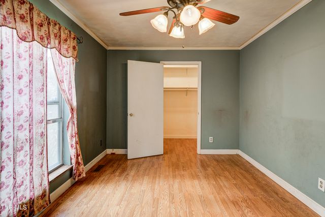 135 Walnut Drive, Rogersville, TN 37857