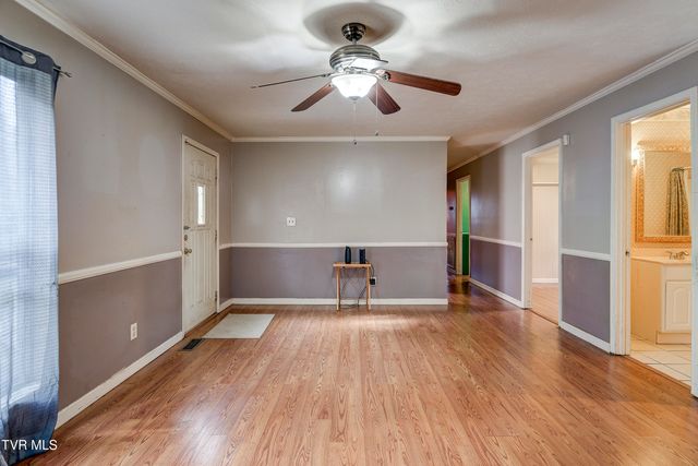 135 Walnut Drive, Rogersville, TN 37857