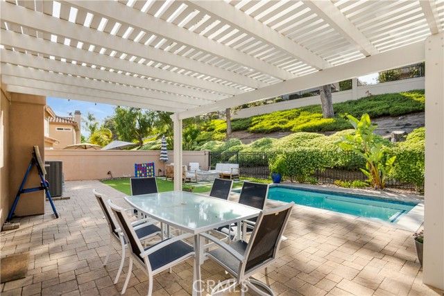 26581 Domingo, Mission Viejo, CA 92692