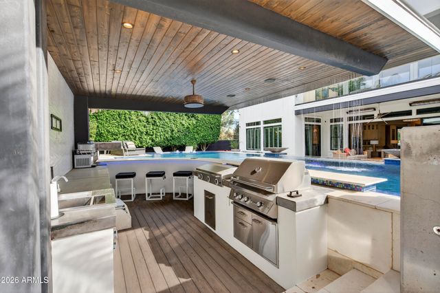 2980 E BOOT TRACK Trail, Gilbert, AZ 85296