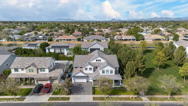 2980 E BOOT TRACK Trail, Gilbert, AZ 85296