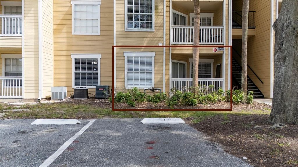 Image 2 of property listing at 1079 S HIAWASSEE ROAD 1113, Orlando, FL 32835
