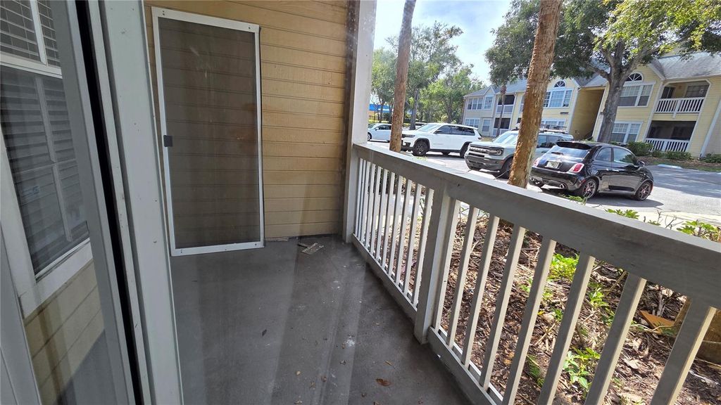 Image 20 of property listing at 1079 S HIAWASSEE ROAD 1113, Orlando, FL 32835