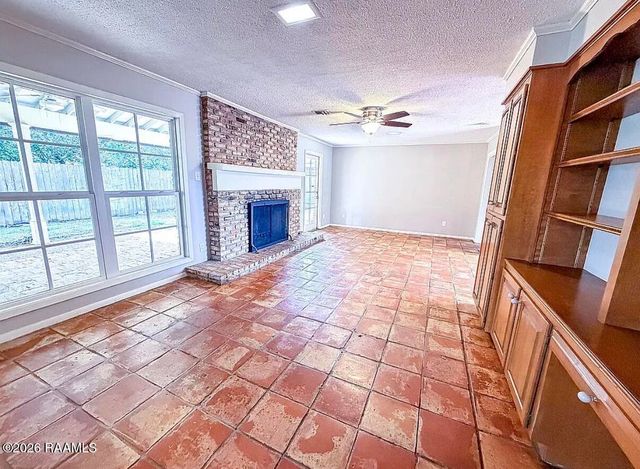 110 Alleman Drive, Lafayette, LA 70506