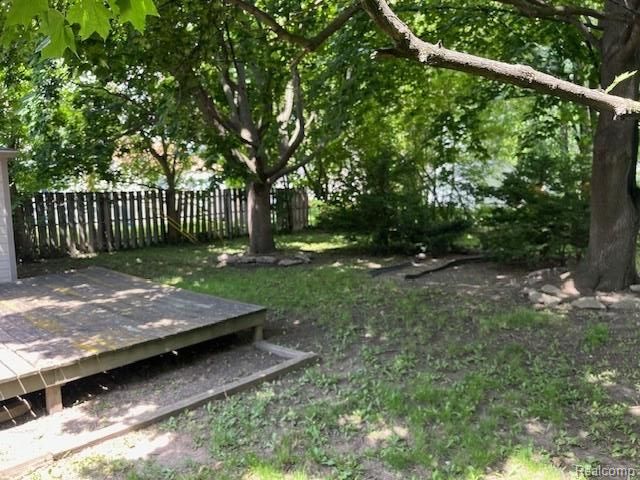 14627 Agnes Avenue, Eastpointe, MI 48021