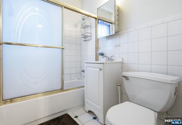 120 32nd Street 3P, Union City, NJ 07087
