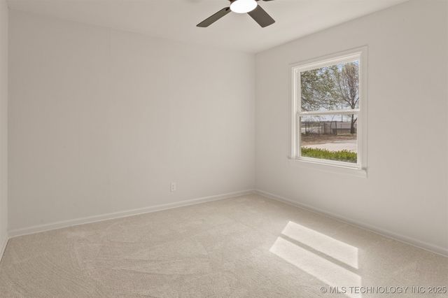 393 E 147th Street S, Glenpool, OK 74033