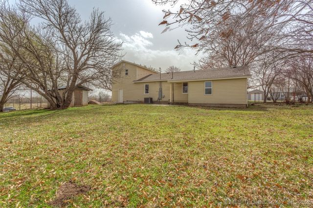 393 E 147th Street S, Glenpool, OK 74033