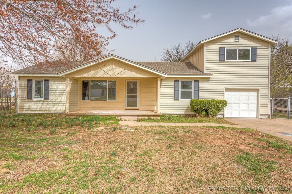 393 E 147th Street S, Glenpool, OK 74033