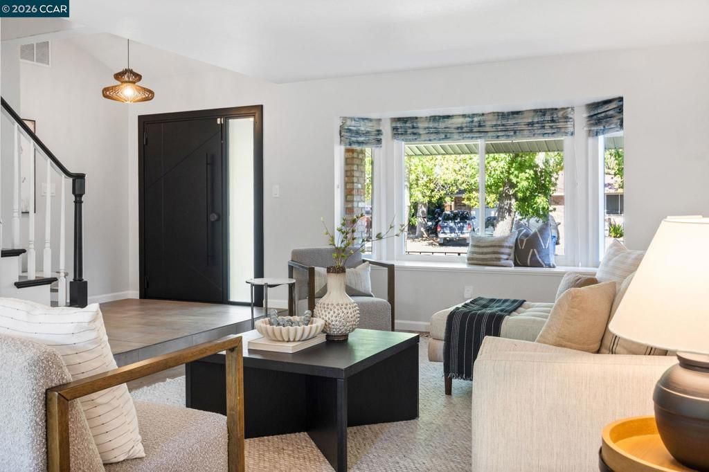 Image 13 of property listing at 1770 Claycord Ave, Concord, CA 94521