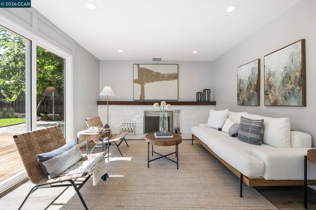 Image 35 of property listing at 1770 Claycord Ave, Concord, CA 94521