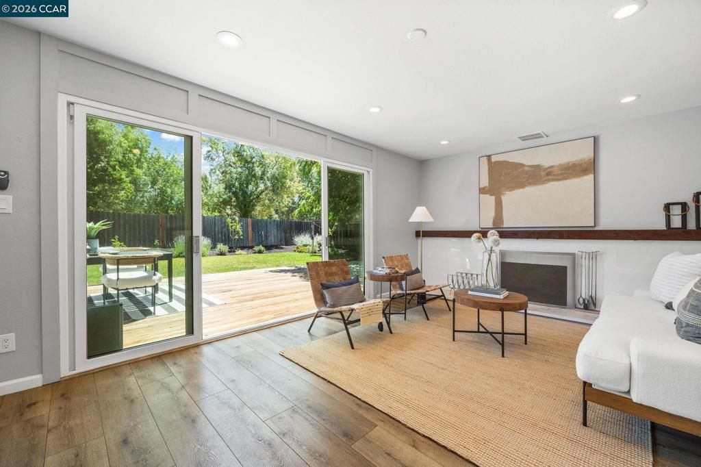 Image 38 of property listing at 1770 Claycord Ave, Concord, CA 94521