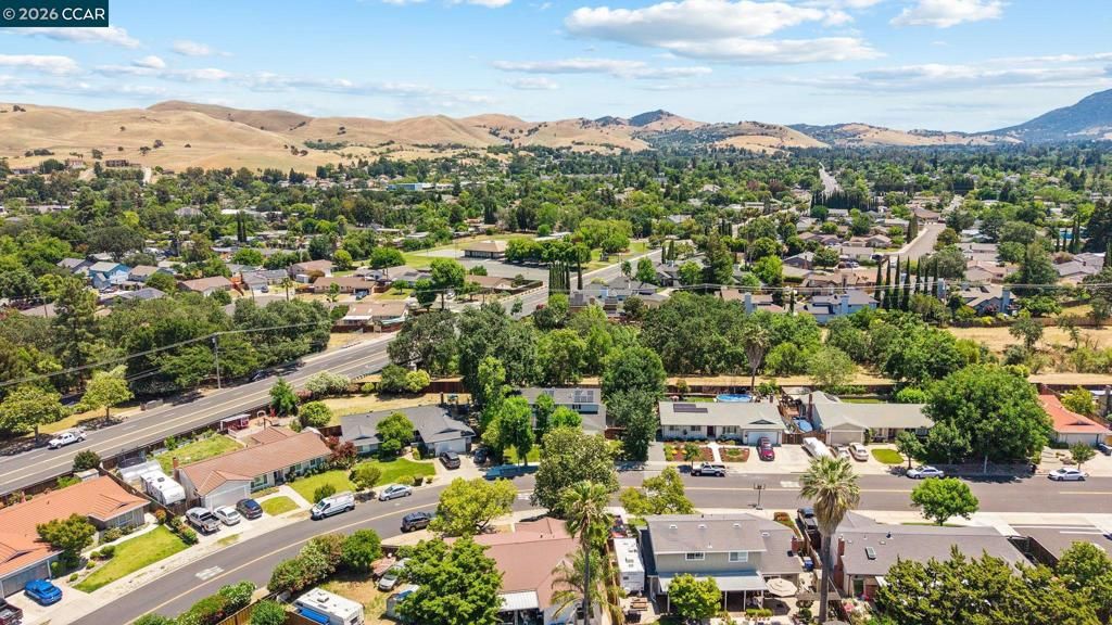 Image 79 of property listing at 1770 Claycord Ave, Concord, CA 94521