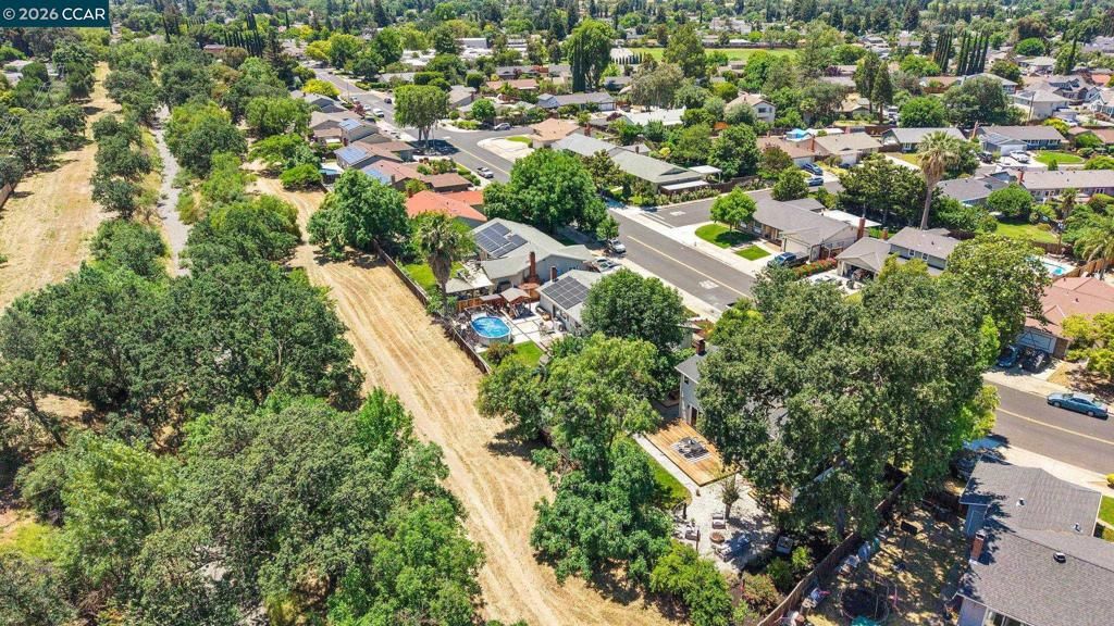 Image 85 of property listing at 1770 Claycord Ave, Concord, CA 94521