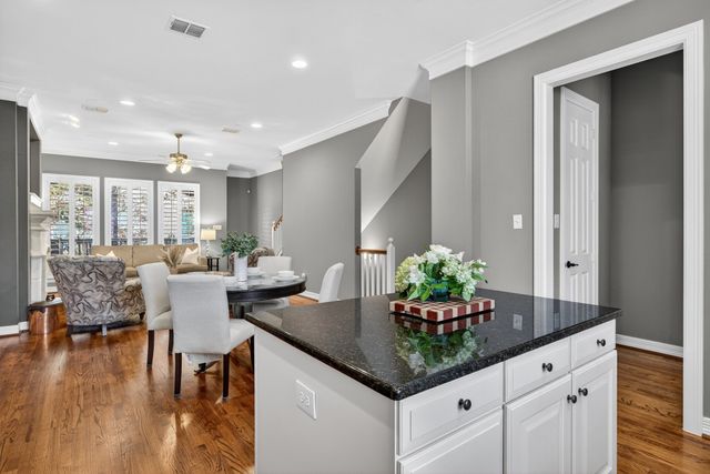 3704 Wycliff Avenue 2, Dallas, TX 75219