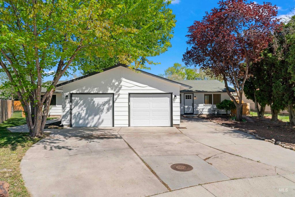 4062 N Marcia Pl 4062 & 4064, Boise, ID 83704