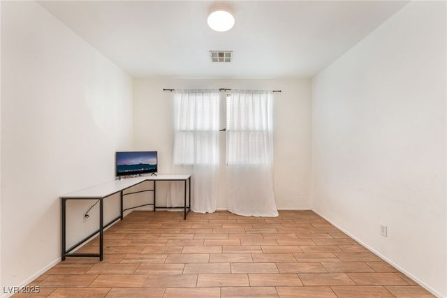 4217 Walnut Glen Drive, Las Vegas, NV 89115