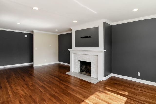 1767 Riverhill Road, Upper Arlington, OH 43221