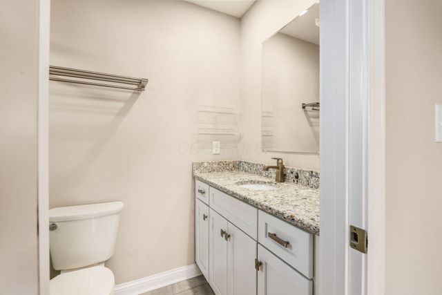 1767 Riverhill Road, Upper Arlington, OH 43221