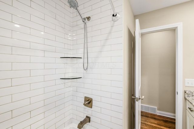 1767 Riverhill Road, Upper Arlington, OH 43221