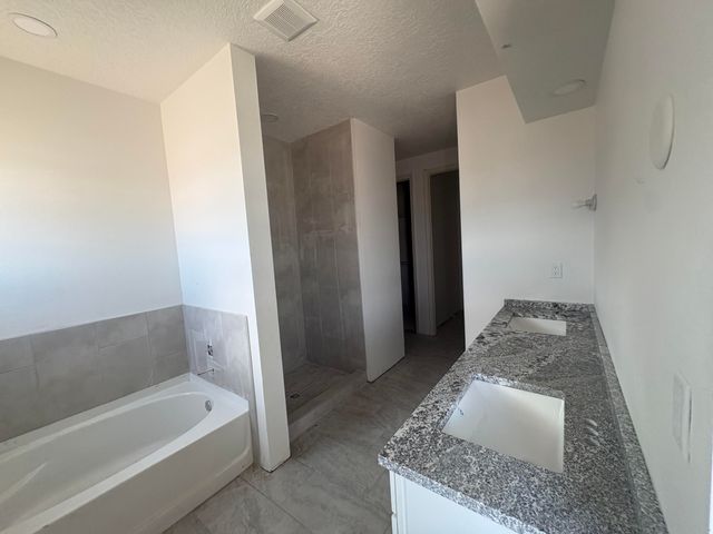 6037 Hardin Drive SE, Albuquerque, NM 87106