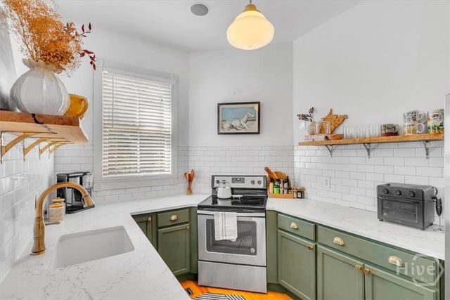 531 E Gaston Street, Savannah, GA 31401