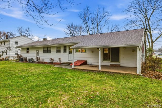 4656 Apple Drive, Lewiston, NY 14092