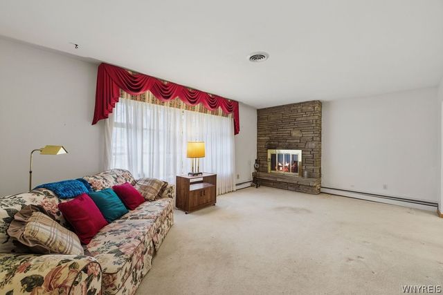 4656 Apple Drive, Lewiston, NY 14092