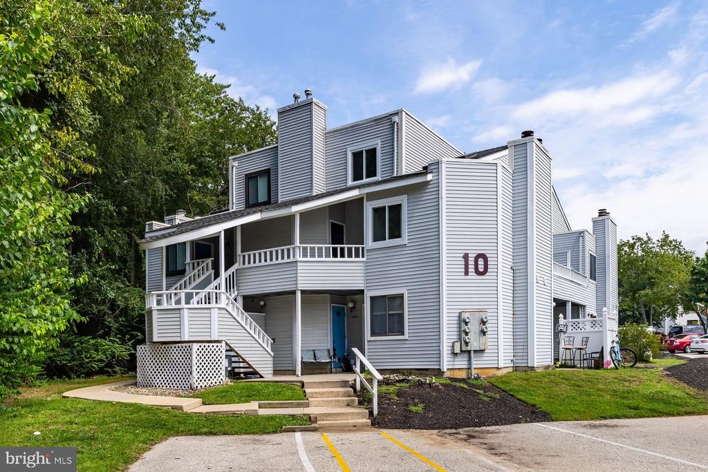 1004 BERWYCK CT, SICKLERVILLE, NJ 08081 — exterior