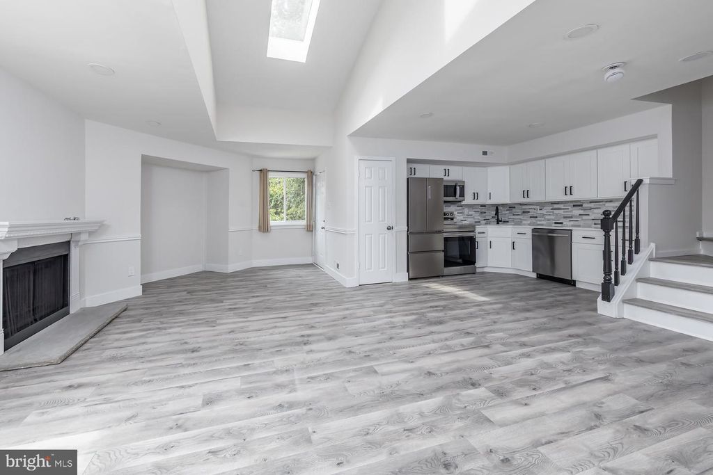 1004 BERWYCK CT, SICKLERVILLE, NJ 08081 — photo 3