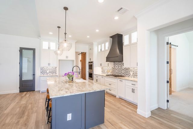 7404 E County Rd 112, Midland, TX 79706