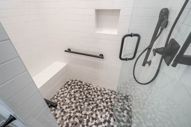 7404 E County Rd 112, Midland, TX 79706