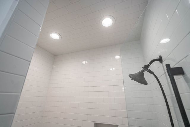 7404 E County Rd 112, Midland, TX 79706