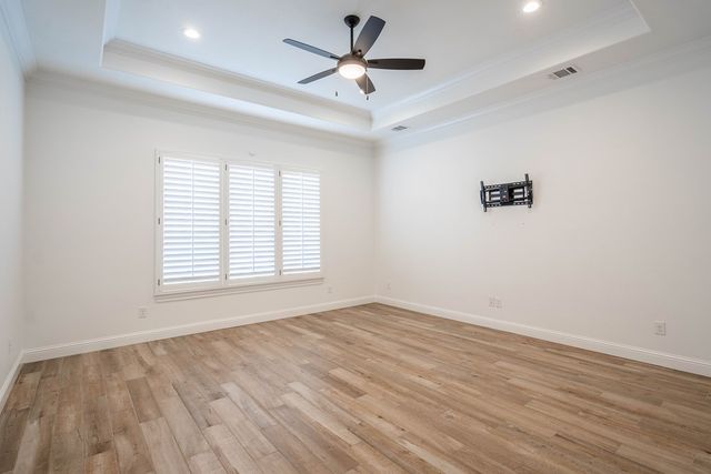 7404 E County Rd 112, Midland, TX 79706