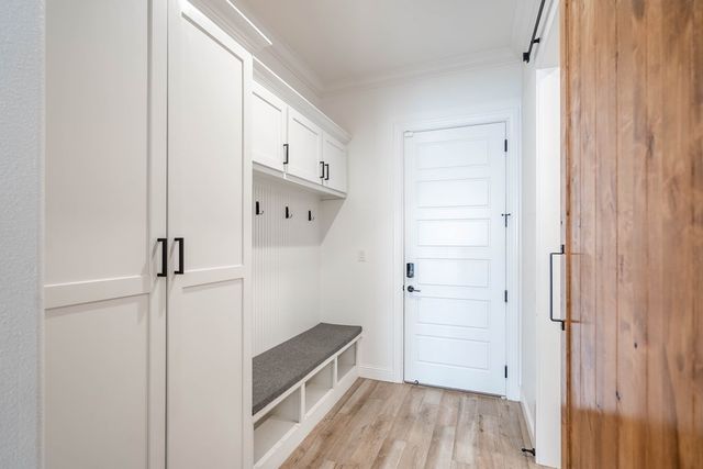 7404 E County Rd 112, Midland, TX 79706