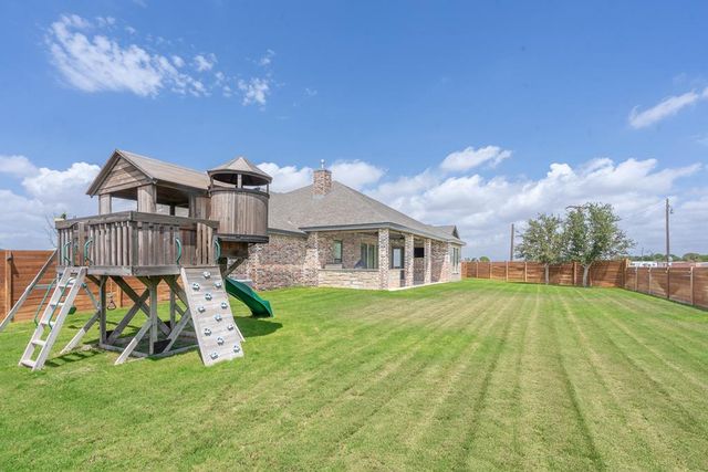 7404 E County Rd 112, Midland, TX 79706