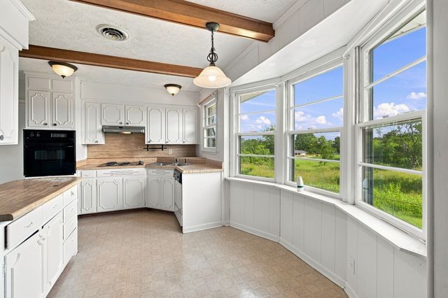 13936 Betts Rd, Goodlettsville, TN 37072