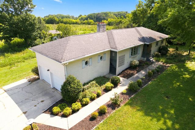 13936 Betts Rd, Goodlettsville, TN 37072