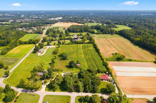13936 Betts Rd, Goodlettsville, TN 37072