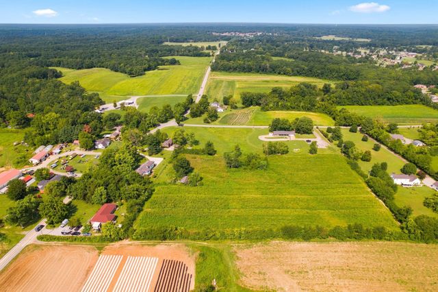 13936 Betts Rd, Goodlettsville, TN 37072