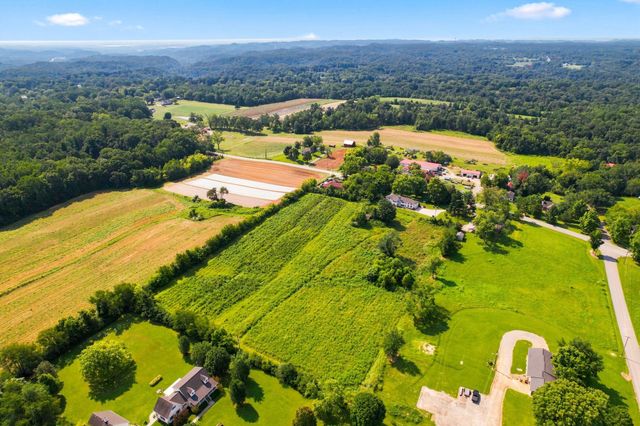 13936 Betts Rd, Goodlettsville, TN 37072