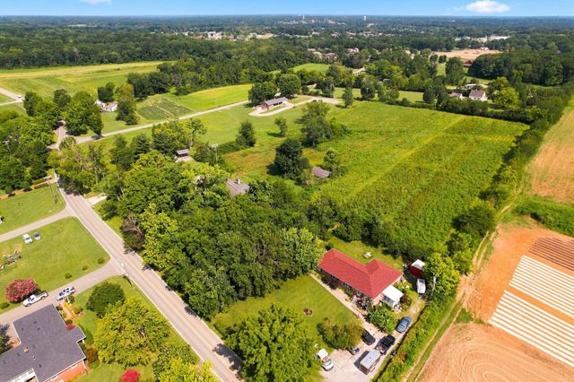 13936 Betts Rd, Goodlettsville, TN 37072