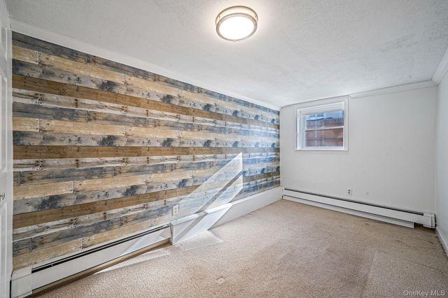 18 Amapola Lane, Kings Park, NY 11754