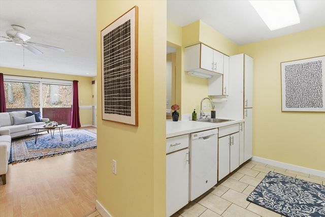 100 Rosemary Way 231, Needham, MA 02494