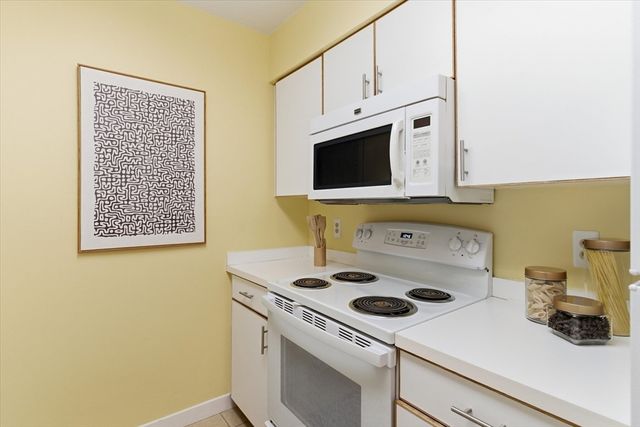 100 Rosemary Way 231, Needham, MA 02494