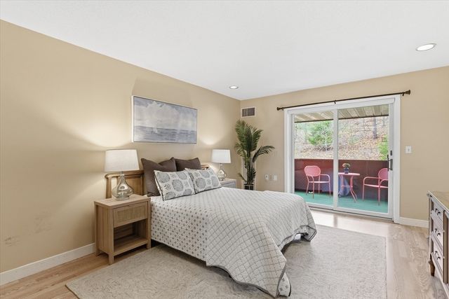 100 Rosemary Way 231, Needham, MA 02494