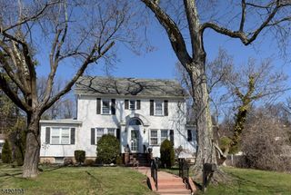 91 Minnisink Rd, Totowa Boro, NJ 07512