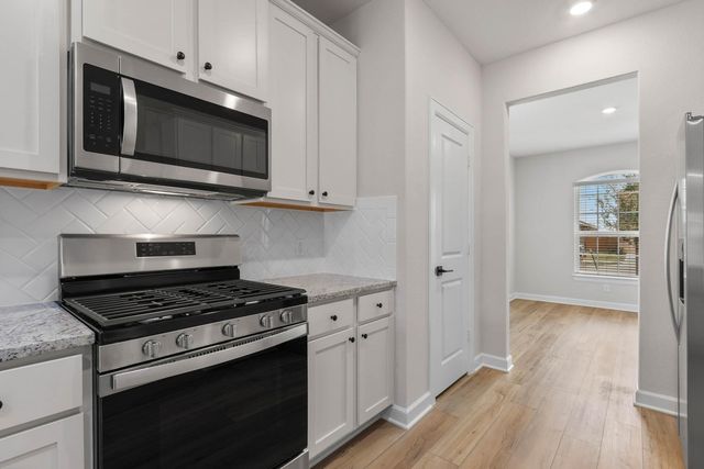 1126 Campside Drive, Beasley, TX 77417